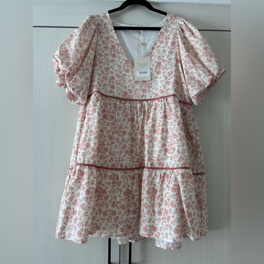 Böhme Peach and Cream Tiered Mini Sundress with Puff Sleeves